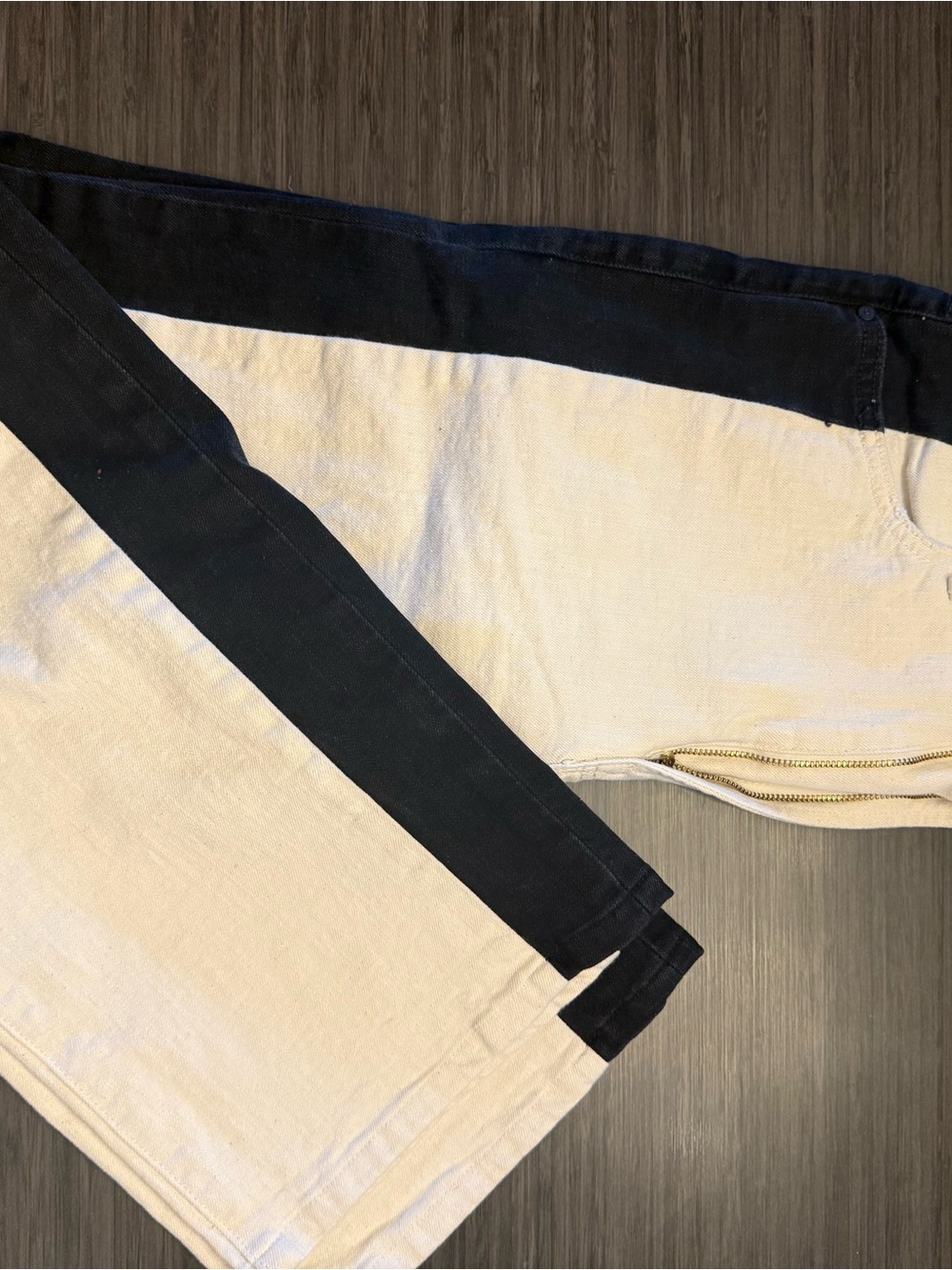 Mother the tuxedo maven cream and black denim. Size 27.